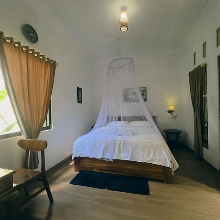 Homestay Sente Munduk Eksteriør billede